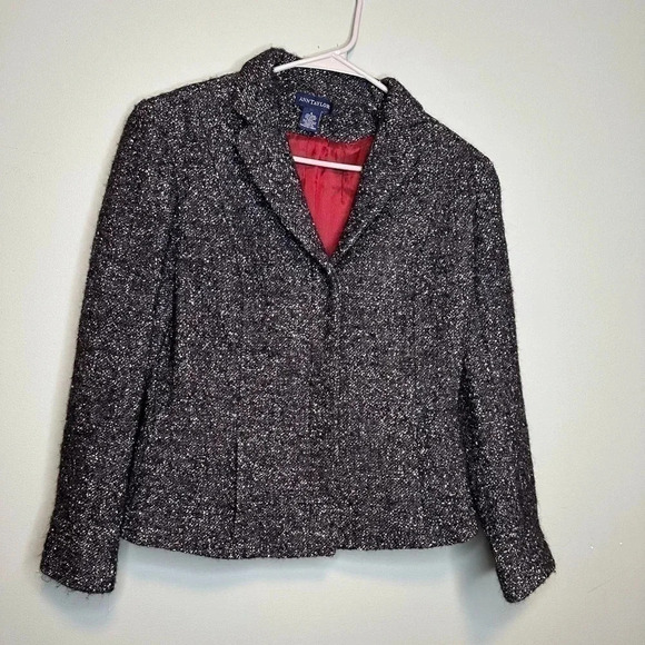 Ann Taylor Jackets & Blazers - Ann Taylor Black Tweed Blazer with Red Lining